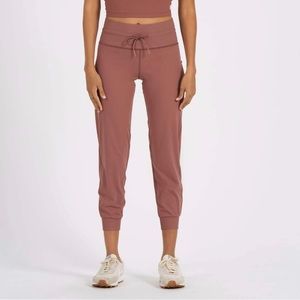 Vuori joggers